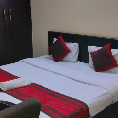 Hotel Marigold New Delhi Exteriör bild