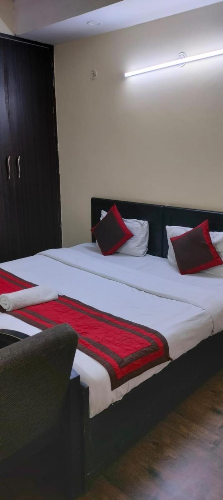 Hotel Marigold New Delhi Exteriör bild