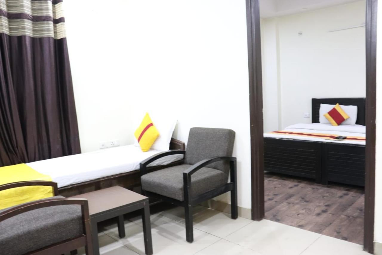 Hotel Marigold New Delhi Exteriör bild
